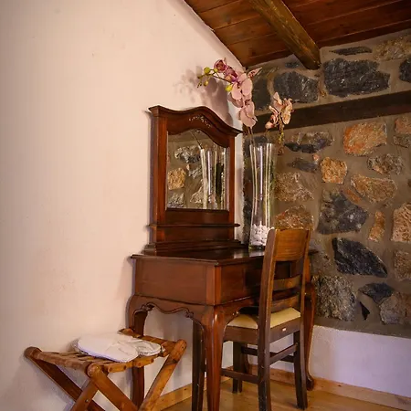 Metohi Guest house *